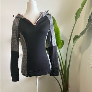 Long sleeve gym shirt